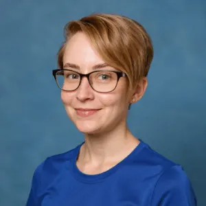 Julia Valli, Toimistoassistentti, myynti ja markkinointi